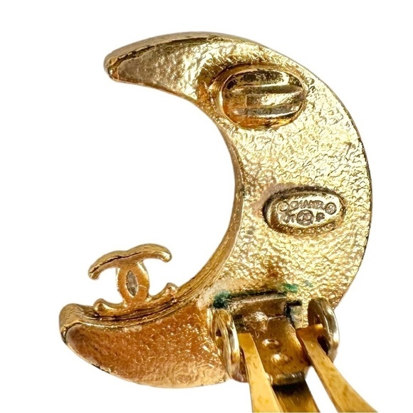 RARE Authentic CHANEL Gold & Black Crystal Crescent Moon CC Clip On Earrings - Picture 8 of 16